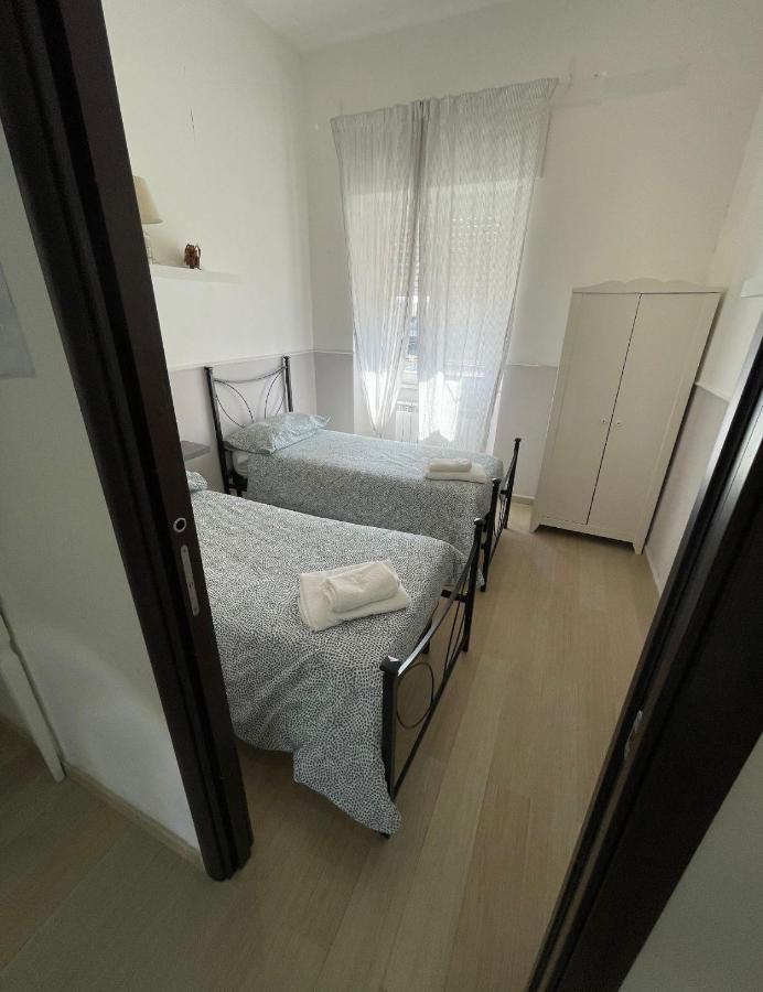 Casa Vacanza Pucchiell Apartment Наполи Екстериор снимка