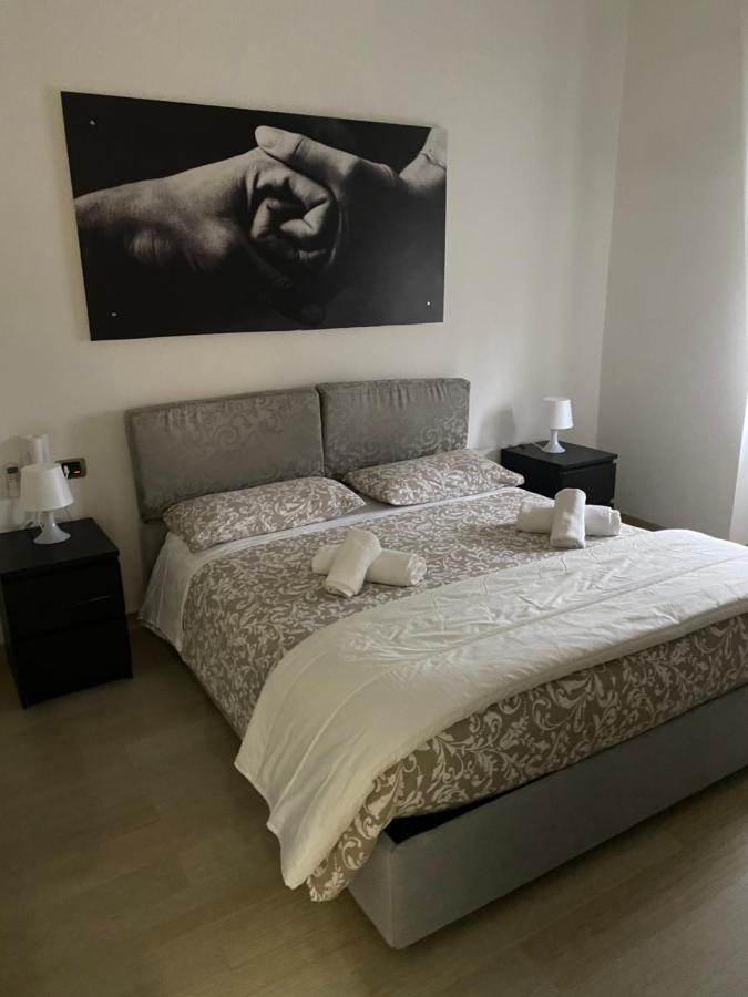 Casa Vacanza Pucchiell Apartment Наполи Екстериор снимка