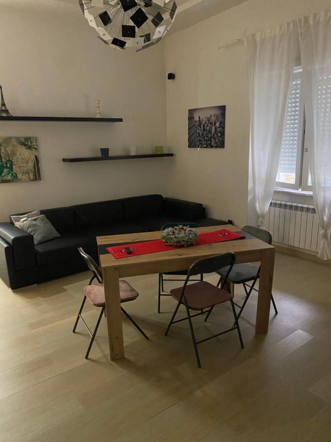 Casa Vacanza Pucchiell Apartment Наполи Екстериор снимка