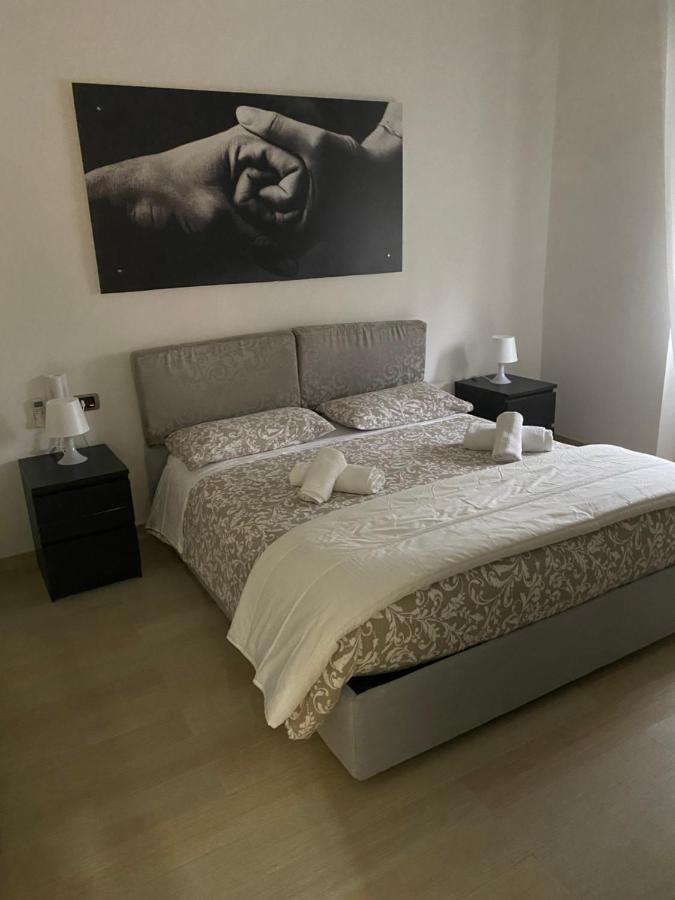 Casa Vacanza Pucchiell Apartment Наполи Екстериор снимка
